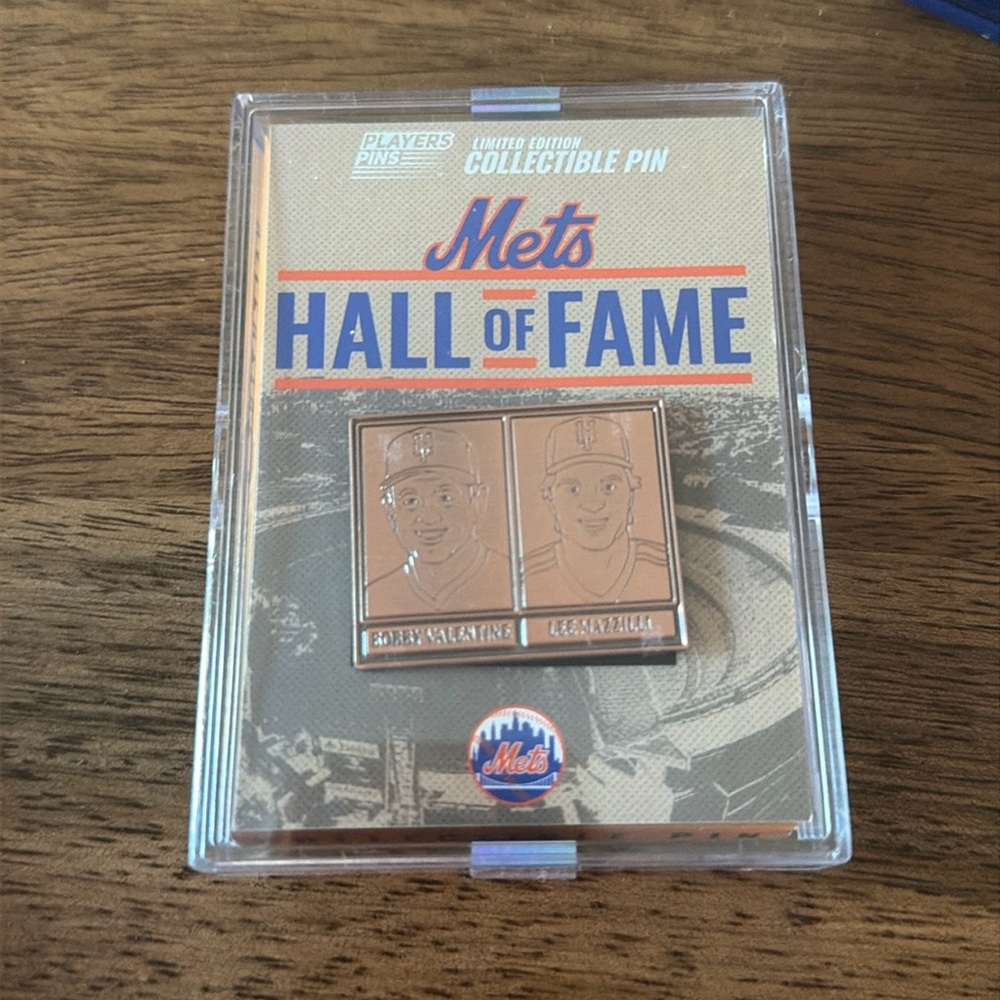 Mets Bobby Valentine and Lee Mazzili Collectible Pin